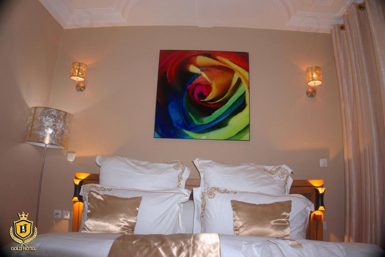 Gold Hotel Bafang Eksteriør billede