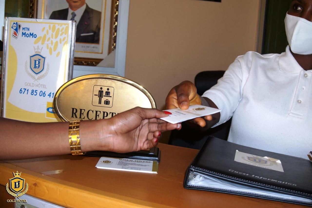 Gold Hotel Bafang Eksteriør billede