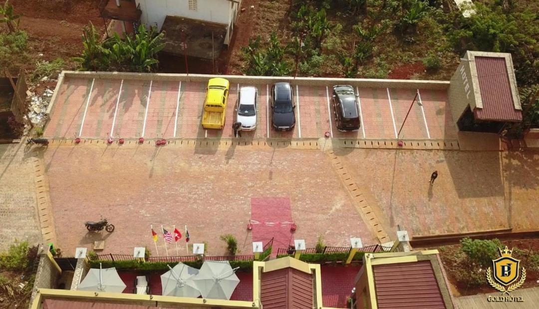 Gold Hotel Bafang Eksteriør billede